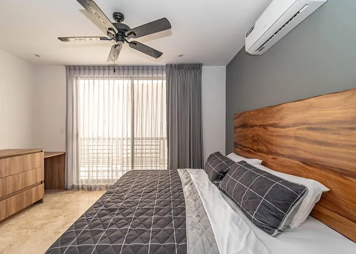 King With Private Balcony, Rooftop Pool, Gym Holiday home Tulum