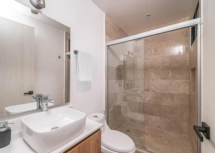 King With Private Balcony, Rooftop Pool, Gym Holiday home Tulum
